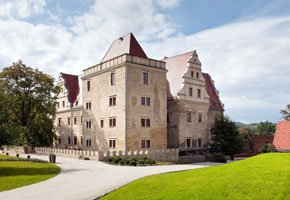 gola dzierżoniowska dwór2